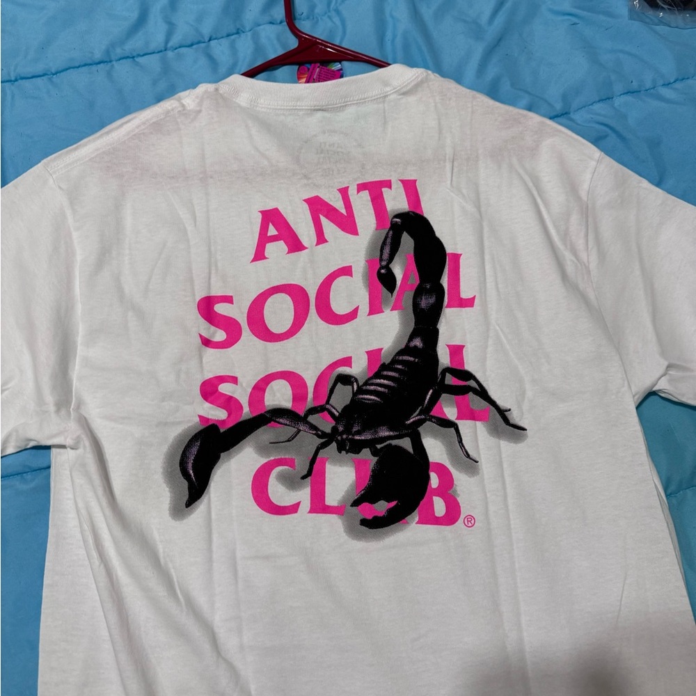 Large anti social social club tee